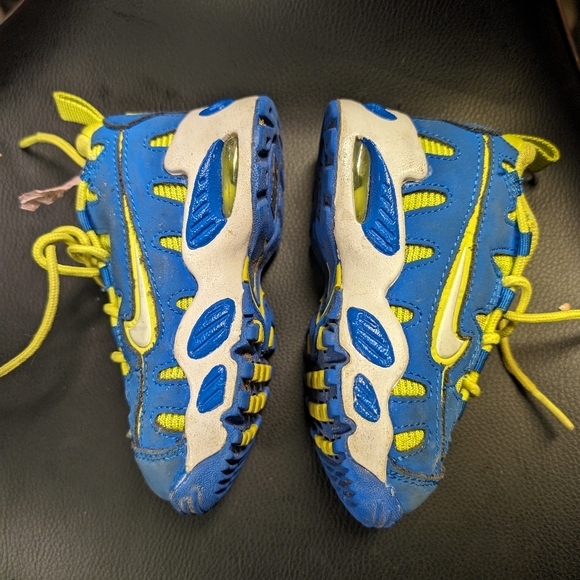 Nike - Picture 4 of 4